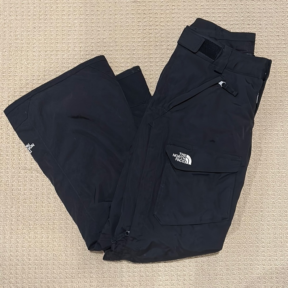 Women’s size small North Face snow pants